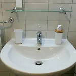 Center * دوبروفينك