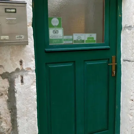 Center * Ντουμπρόβνικ