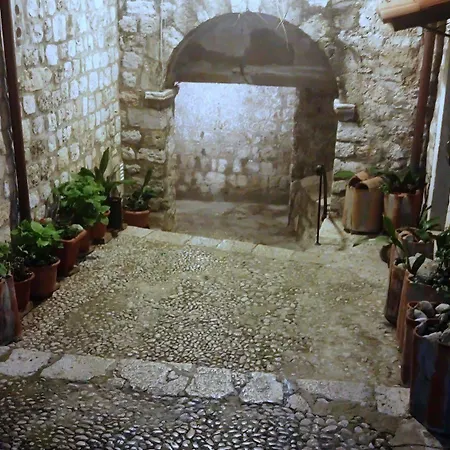 Center Διαμέρισμα Ντουμπρόβνικ