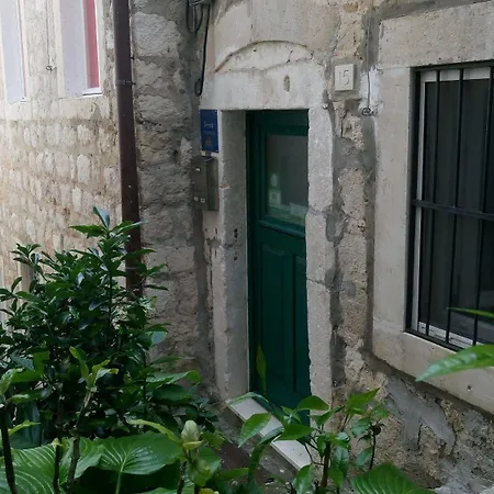 Center Διαμέρισμα Ντουμπρόβνικ